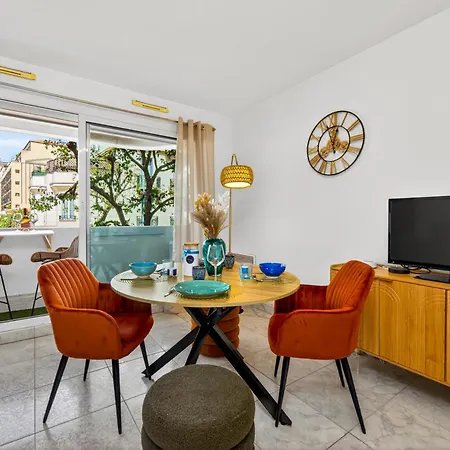 Appartement Centre Borrigo A 50 M *